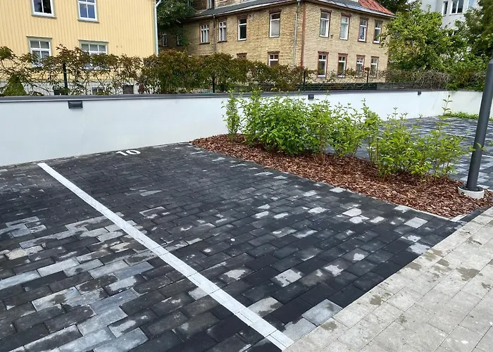 Brand New Centre Apartment, Free Parking Spot Lägenhet