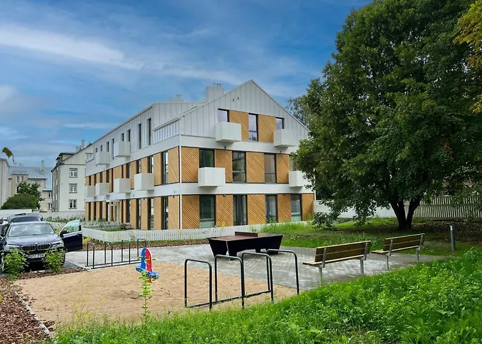 Brand New Centre Apartment, Free Parking Spot Lägenhet