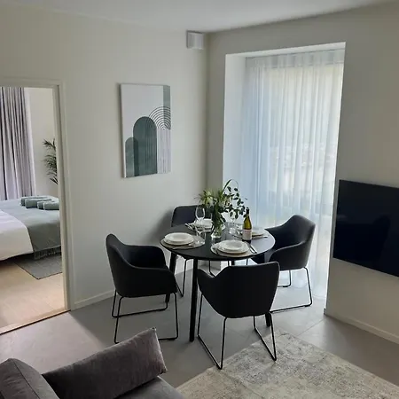 Brand New Centre Apartment, Free Parking Spot * Таллин